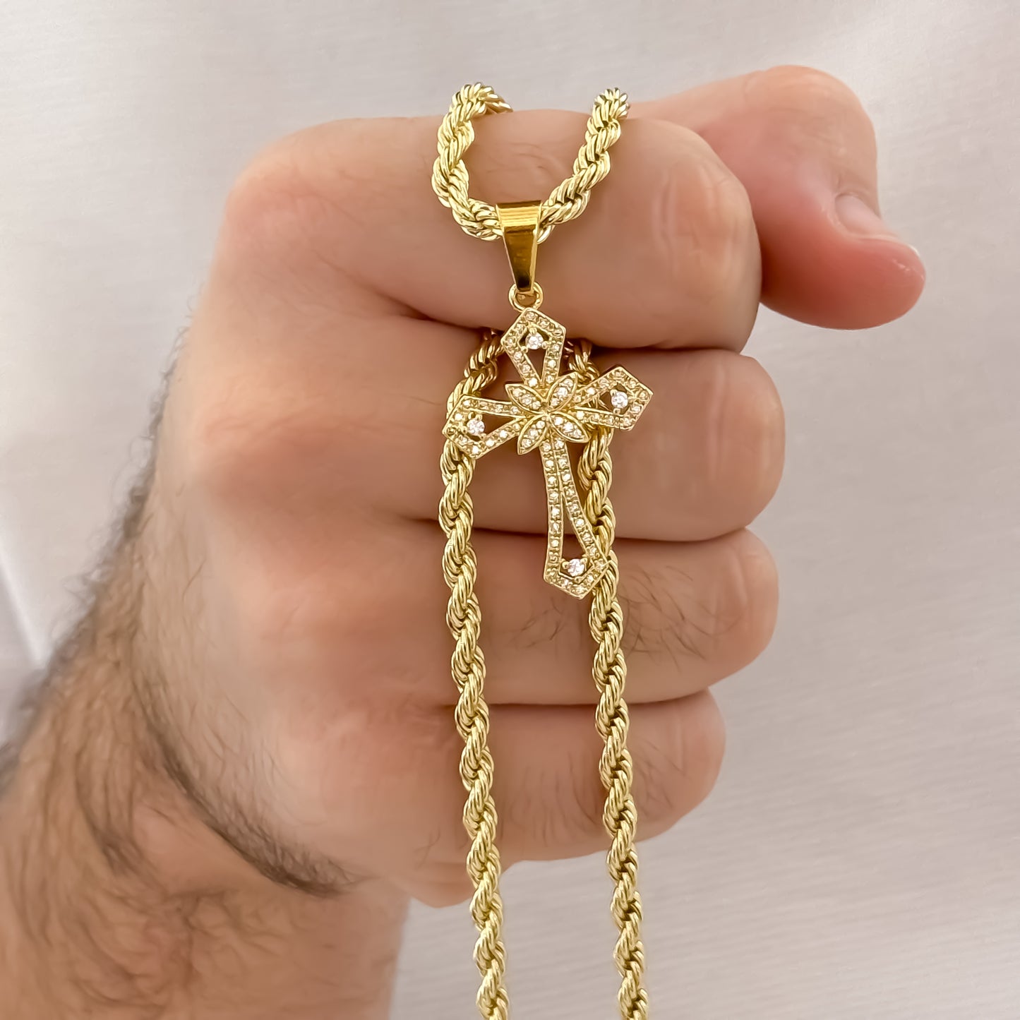 Cadena Tejido lazo Grueso de Hombre de 60cm -5mm de Grosor + Cruz Trebol con Micro circones en Oro Laminado 18k con Garantia de por vida